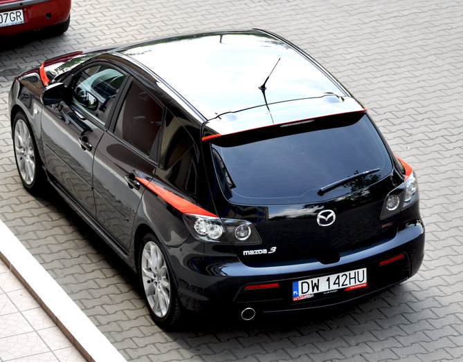 mazda3.jpg