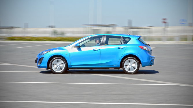 Vehicle - Mazda 3 Kirei by KMB 58.jpg