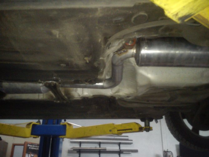 Mazda 3 sport exhaust %287%29 (1).jpg