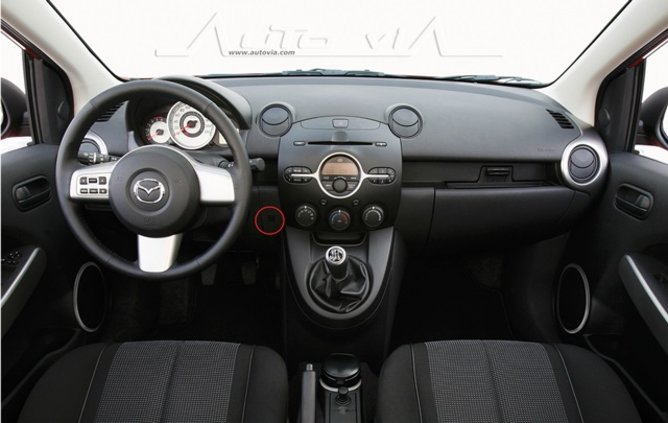 Mazda 2.jpg