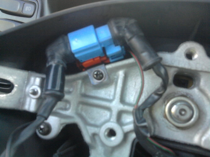 kostka airbag zapieta.jpg
