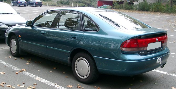 Mazda_626_rear_20071102.jpg