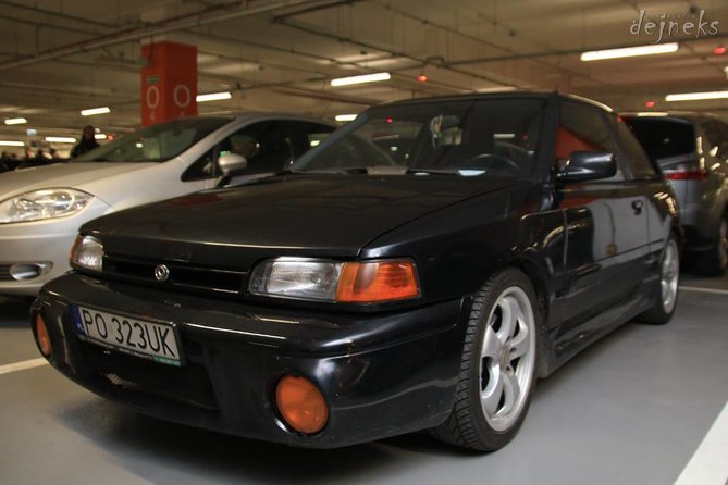 Mazda zlot klasyków 2016.jpg